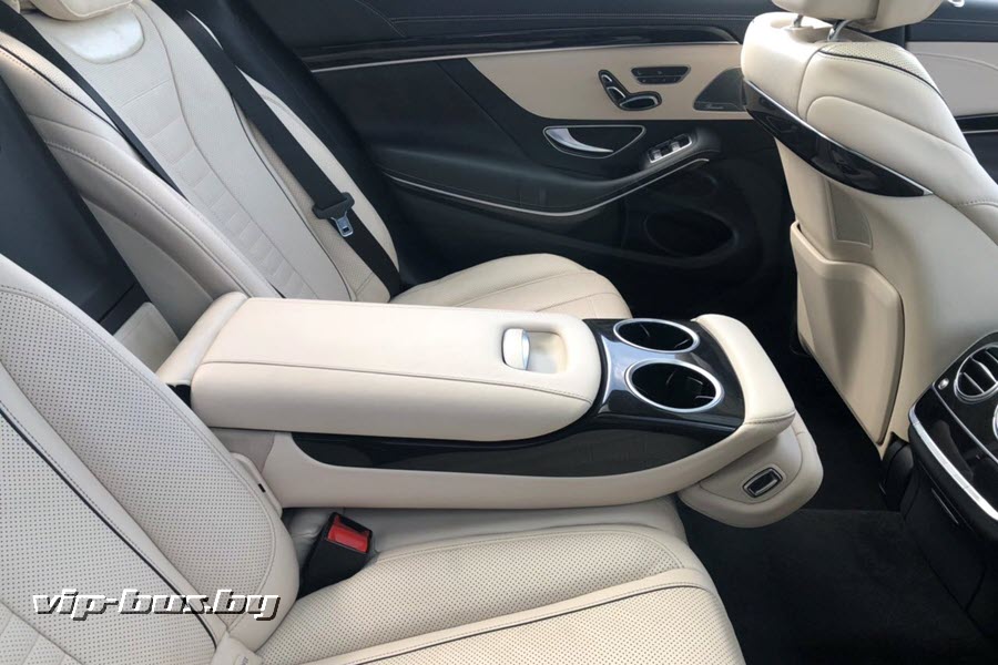 заказать премиальное авто c водителем