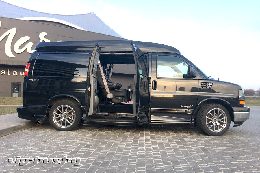 аренда с водителем премиум минивэна Chevrolet Express