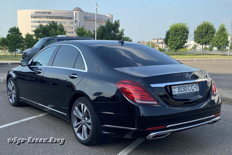 представительский Mercedes с личным водителем заказ