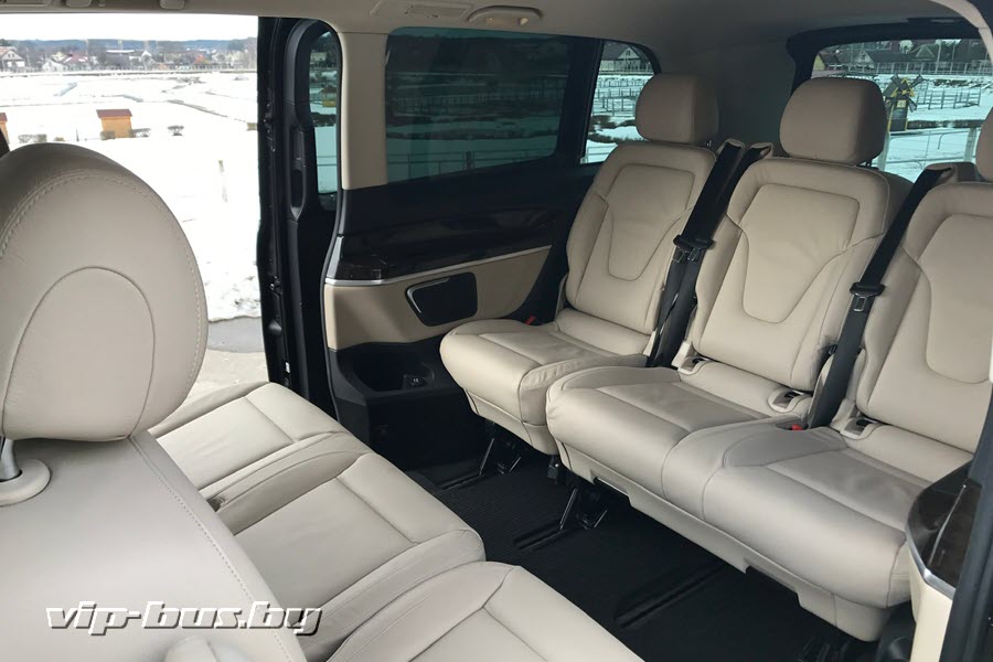 interior picture of new V-class mercedes minivan