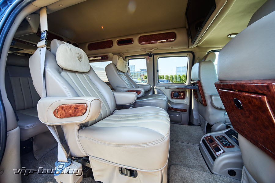 арендовать минивэн в минске с водителем